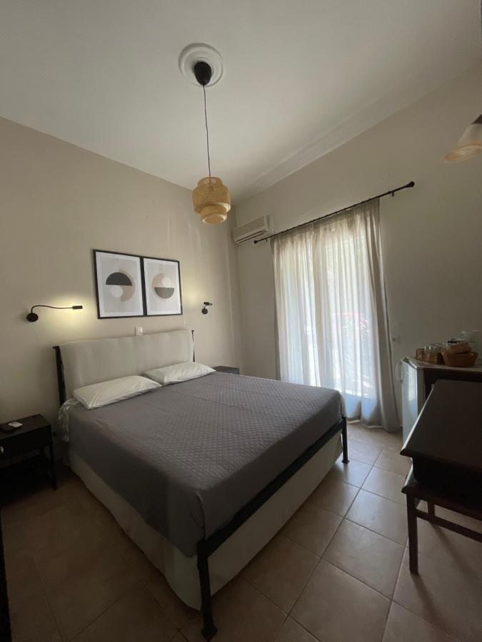 Αργω Aparthotel Kala Nera Bagian luar foto